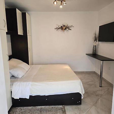 Rimbaldo Apartments Krk Town Dış mekan fotoğraf